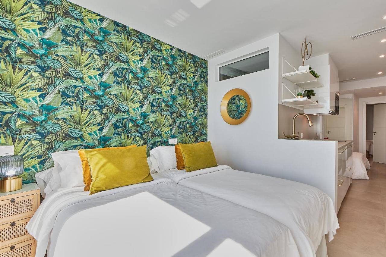 Suite Deluxe Face Mer Apart مالقة المظهر الخارجي الصورة