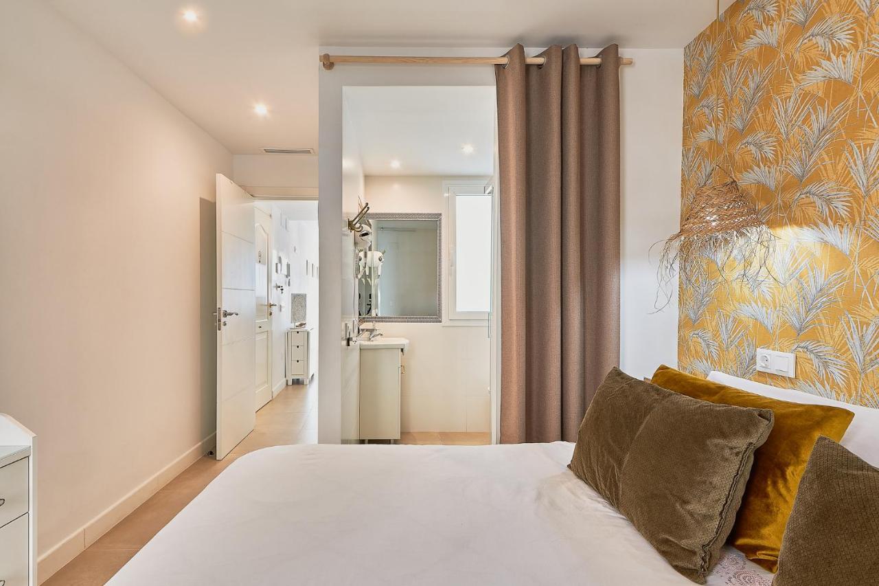 Suite Deluxe Face Mer Apart مالقة المظهر الخارجي الصورة